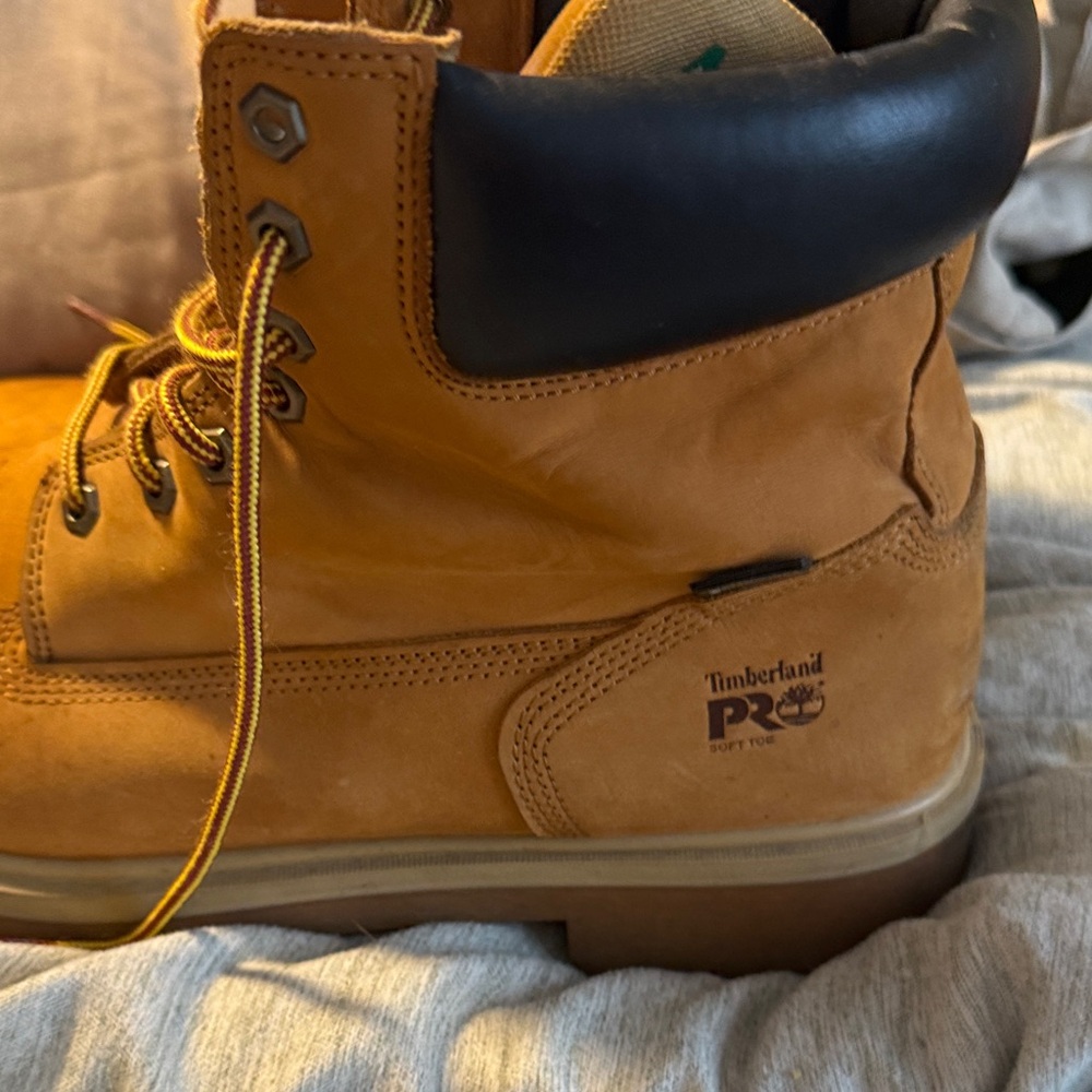 Men's Timberland Pro Soft ToeTan Work Boots - Picture 2 of 14